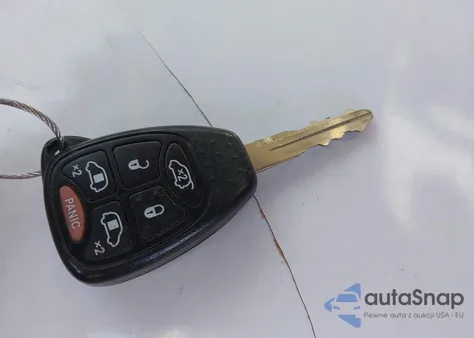 2006 Chrysler Town & Country Touring z USA, uszkodzony, nr VIN 2A8GP54L26R884431